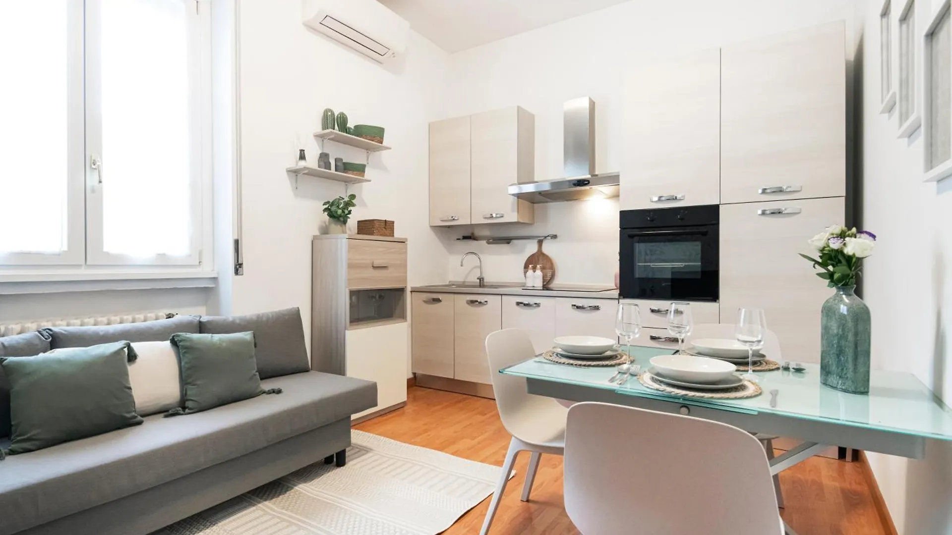 Cozy Apartament In Piazza 5 Giornate By Easylife Milano 0*,  İtalya