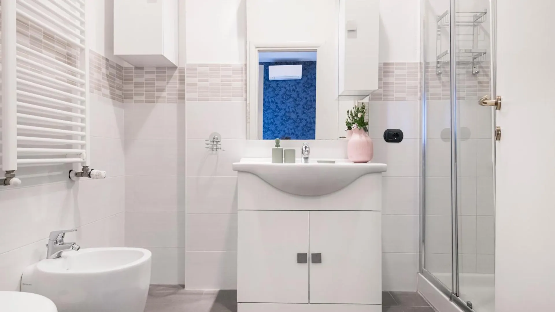 Cozy Apartament In Piazza 5 Giornate By Easylife Milano Daire